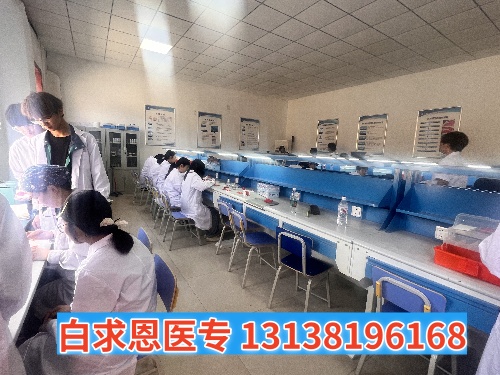 有纹身能报石家庄白求恩医学中专学校吗？